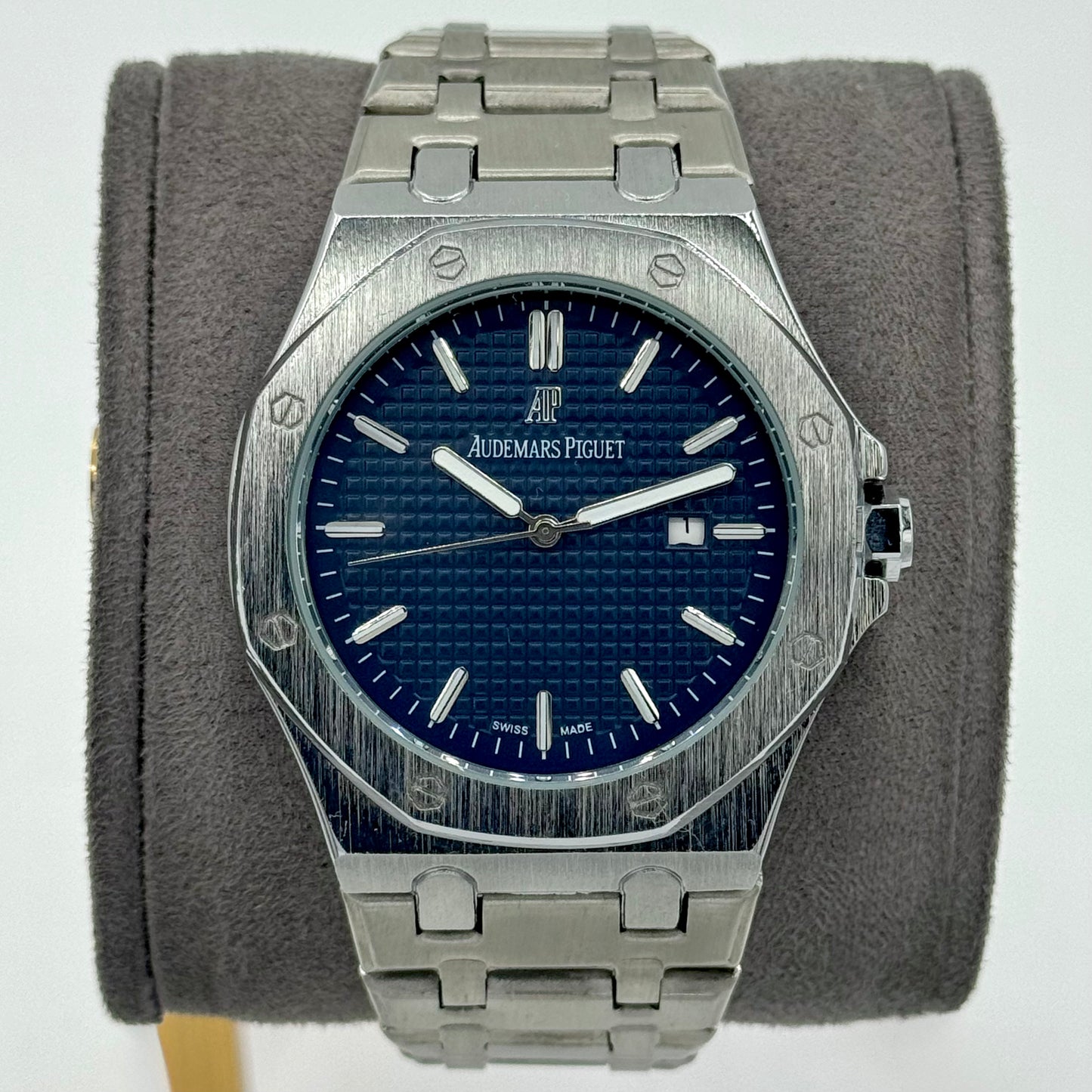 Royal Oak Ice Blue