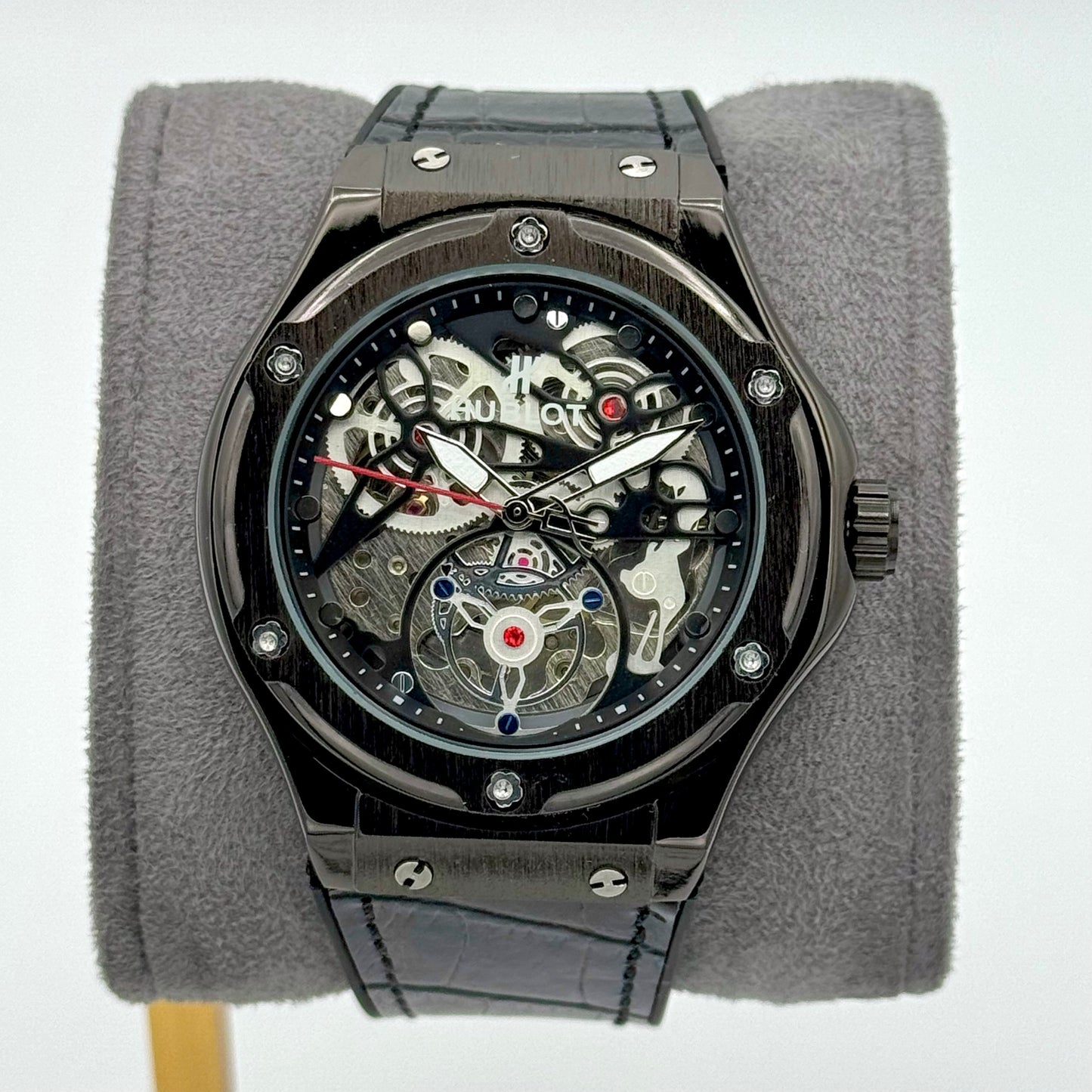 HUBLOT H-1913