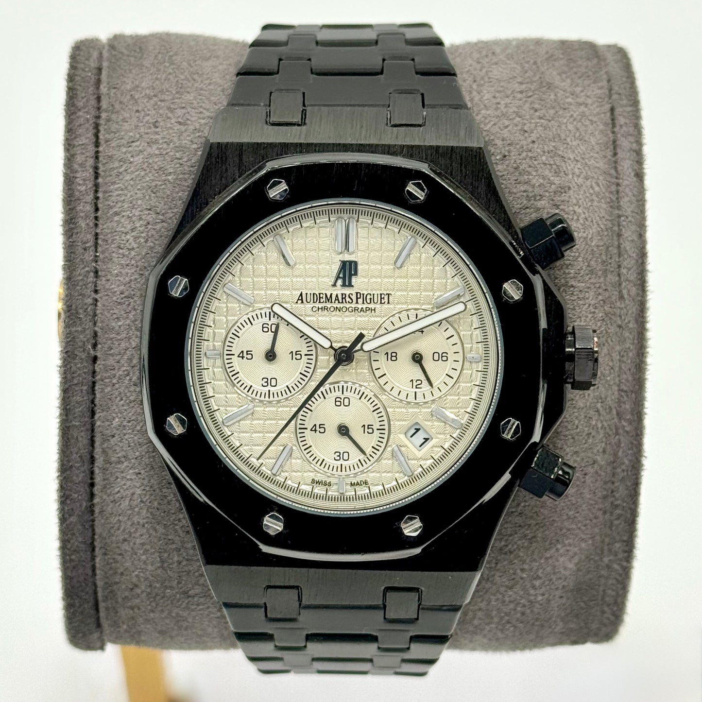 Royal Oak Chronograph – Black Gold