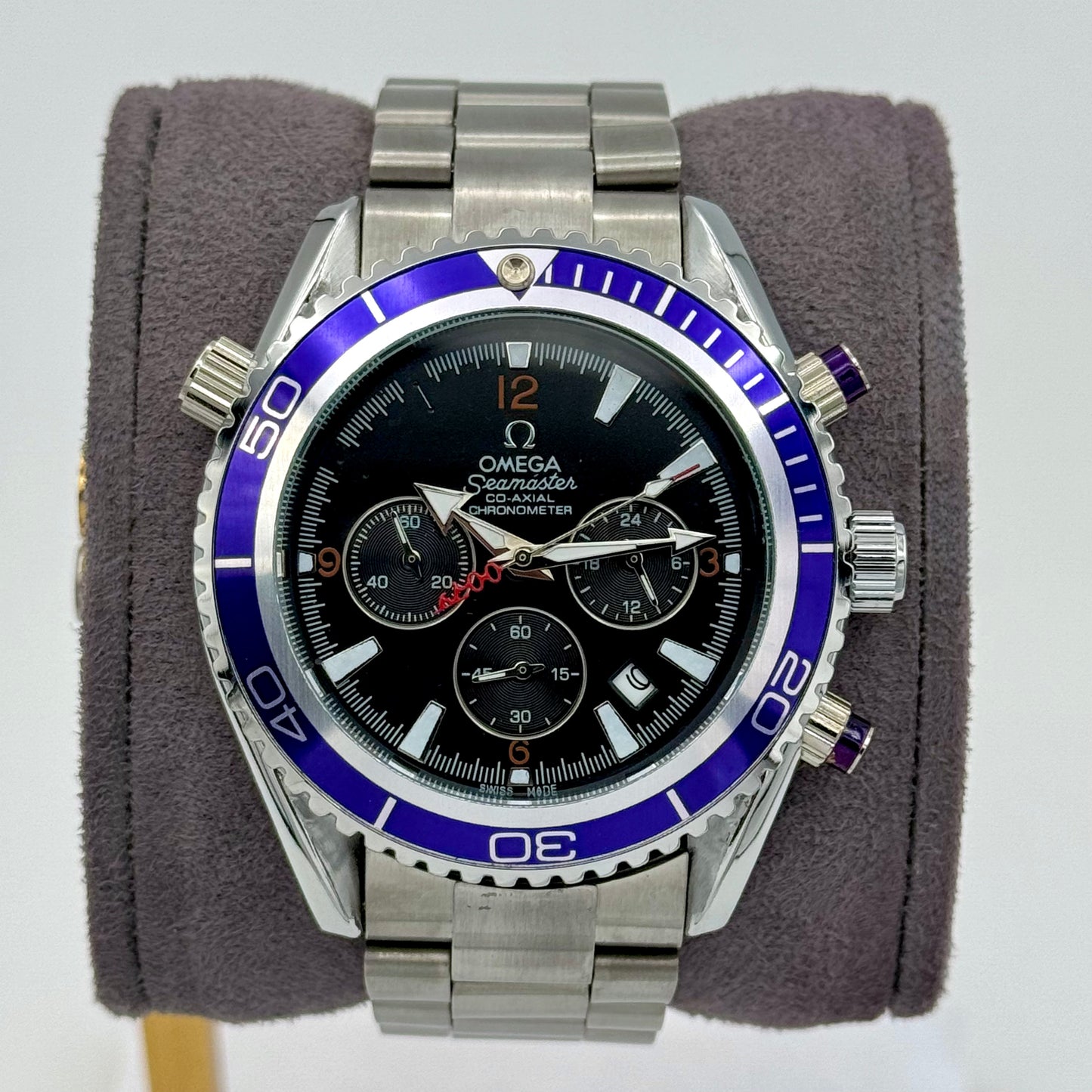 OMEGA Seamaster Planet Ocean