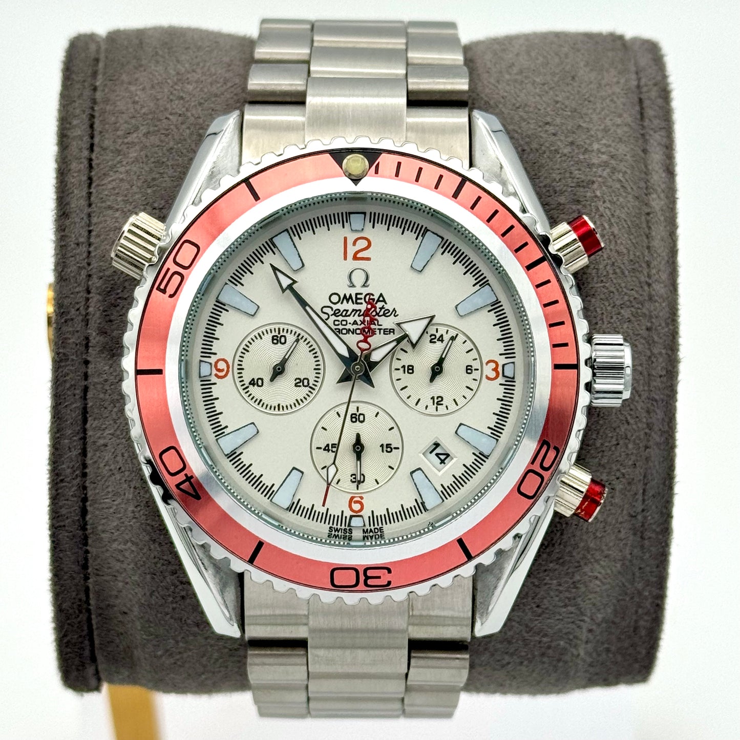 OMEGA Seamaster Planet Ocean