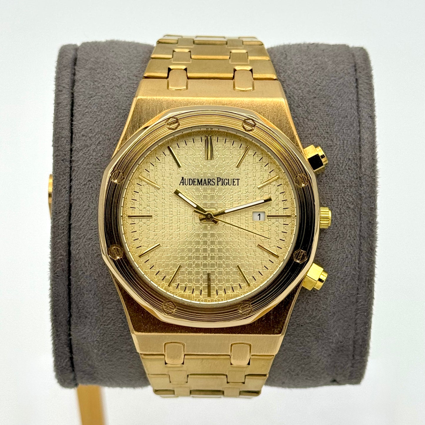 AUDEMARS PIGUET DORÉ